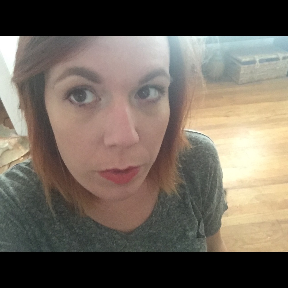 Meet your Posher, Denise